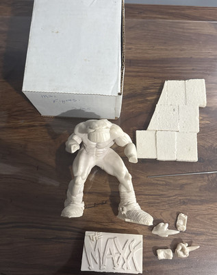The Maxx Image Comic Book Resin Model Kit. 1995 MTV  7 Inch New and unbuilt