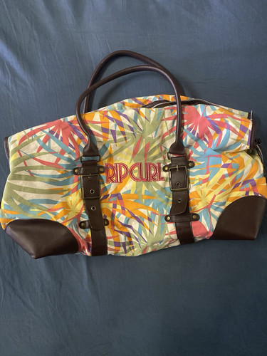 Rip Curl Duffel Bag 32L - Women’s Travel/Gym Bag 100% Cotton w/Leather Accents - Picture 1 of 9