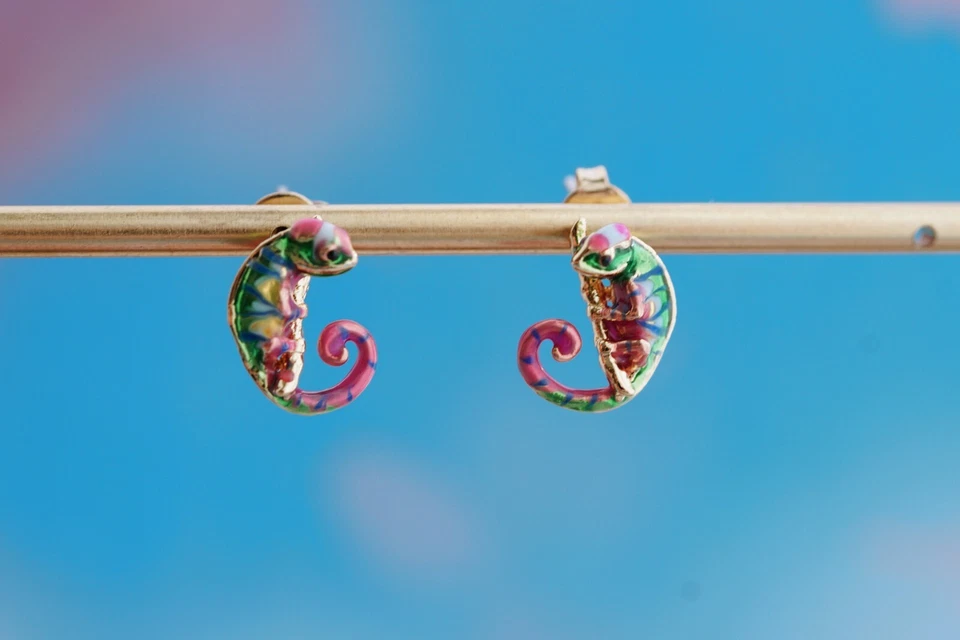 Lindos Pendientes Camaleón Verde Animales Pendientes para Mujer Bill Skinner Foto 4 de 4