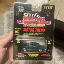 Racing Champions Mint Motor Trend Magazine #150 1951 Studebaker 1:60 Scale 