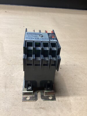 EATON Cutler Hammer D40RB Ser A2 Type R Powered Relay  48Vdc Coil #106F201*CO