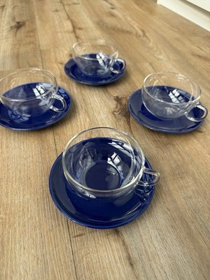 4 TCM Glas Teetassen mit blauen Untertellern