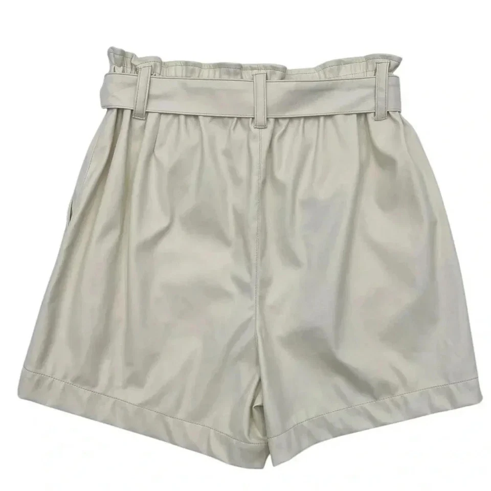 Sanctuary Leather Like HR Wide Leg Belted Cream Paperbag Shorts Size Large NWT - Image 4 of 4