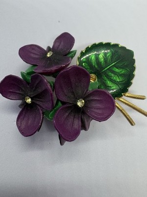 Vintage1950s WesternGermany Violet Brooch   Celluloid & Lucite Enamel Flower Pin