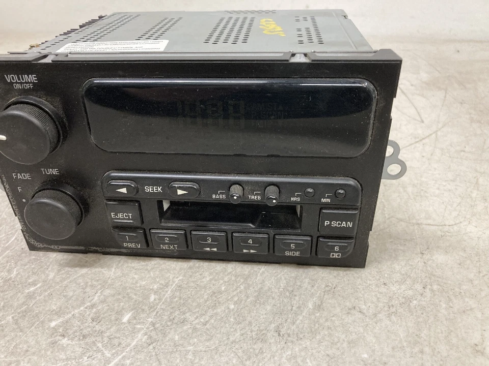 Delco Buick Regal LeSabre factory cassette player radio 96 97 98 99 00 16165184 - Image 3 of 4
