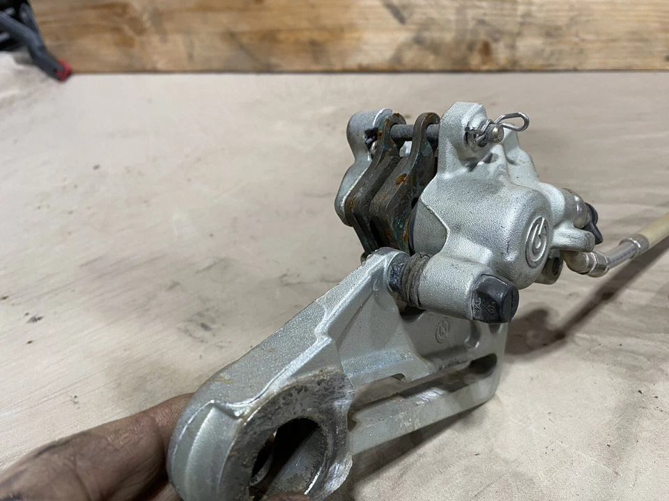 2015 KTM 450SXF BREMBO REAR BRAKE CALIPER, MASTER CYLINDER, PEDAL - Image 2 of 4