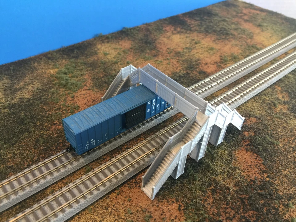 Pedestrian Bridge Walkway Over 2 -3 Tracks - Z Scale 1:220 No Assembly Required! - Image 3 of 4