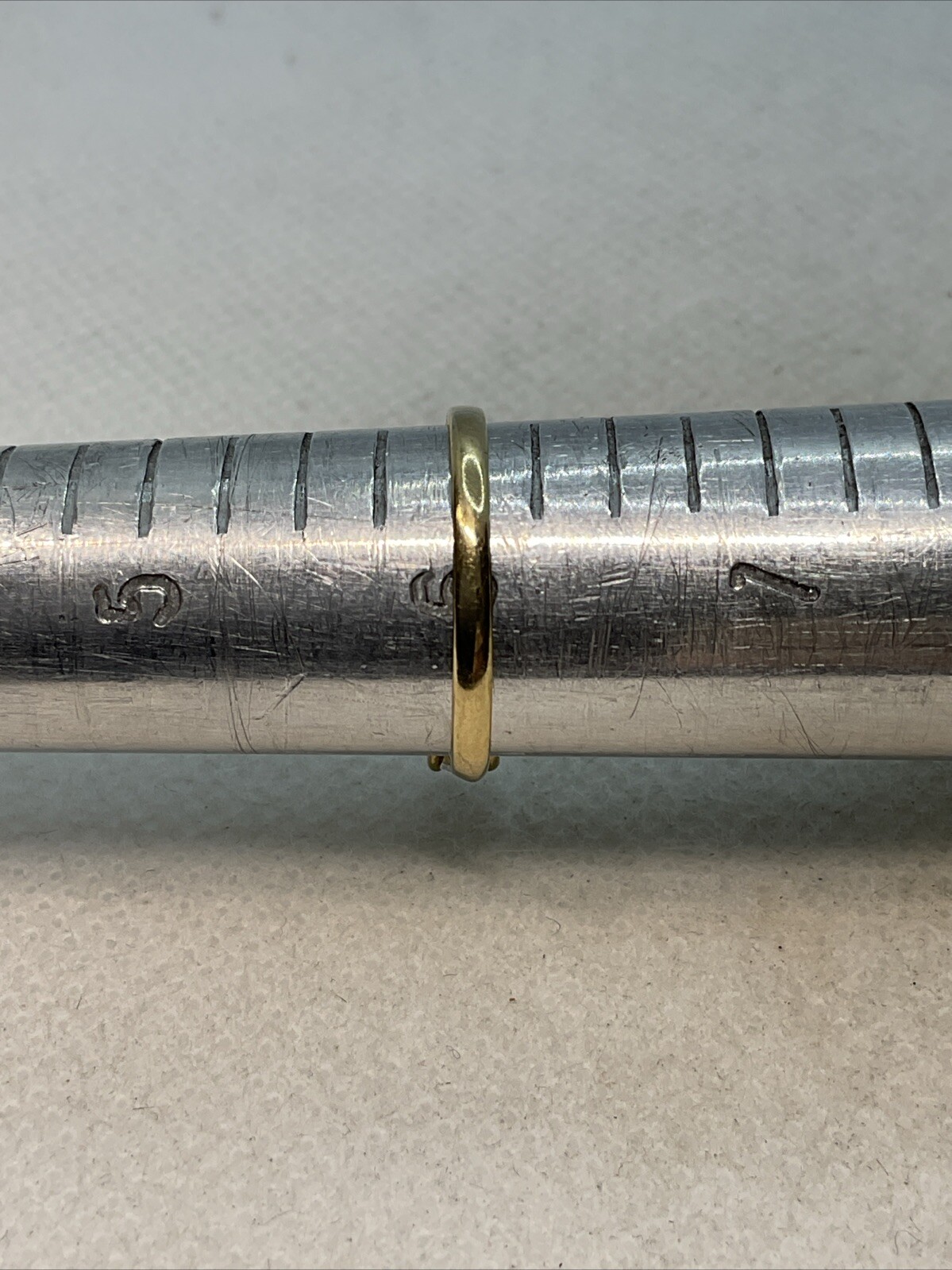 ELEGANT Solid 13K Yellow Gold Solitaire Round Whi… - image 10