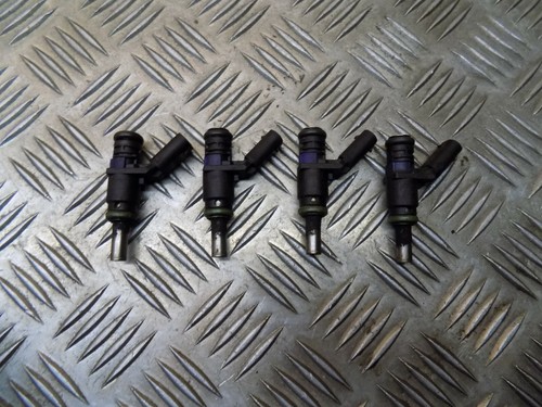 Mercedes W245 B-Klasse W169 Einspritzdüse Einspritzventil Benzin A0000788749 STK