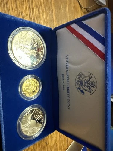 1986 Gold And Silver Three Coin Liberty Coin Set