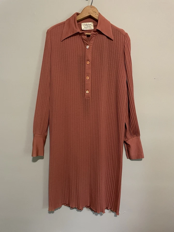 Vestido Francesca For Damon Años 70 100% Lana Plisado Rubor Guayaba Manga Larga 8 Foto 2 de 4
