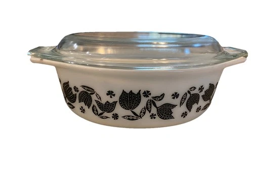 Vintage Pyrex Promo 043 Black Tulip/White 1.5qt Oval Casserole Baking Dish W/lid