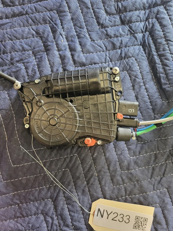 Nuevo pestillo de cerradura de puerta delantera para conductor izquierdo Rolls-Royce OEM para Ghost 2021-2024 Foto 2 de 4