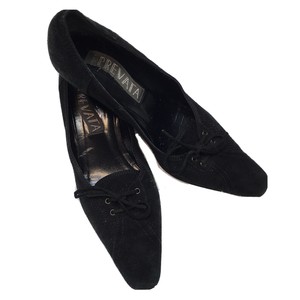 black lace up court heels