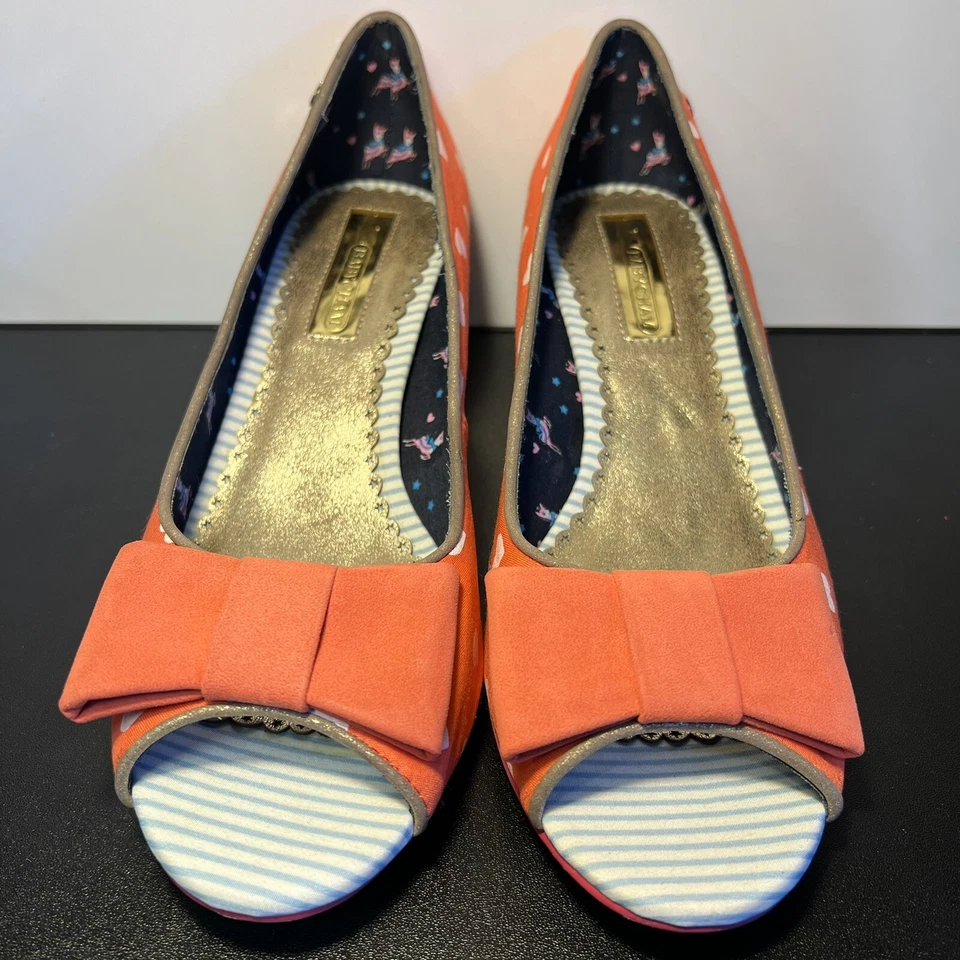 Babycham peep toe zapatos de tacón de gatito con patrón de corazón talla 6 Foto 3 de 4