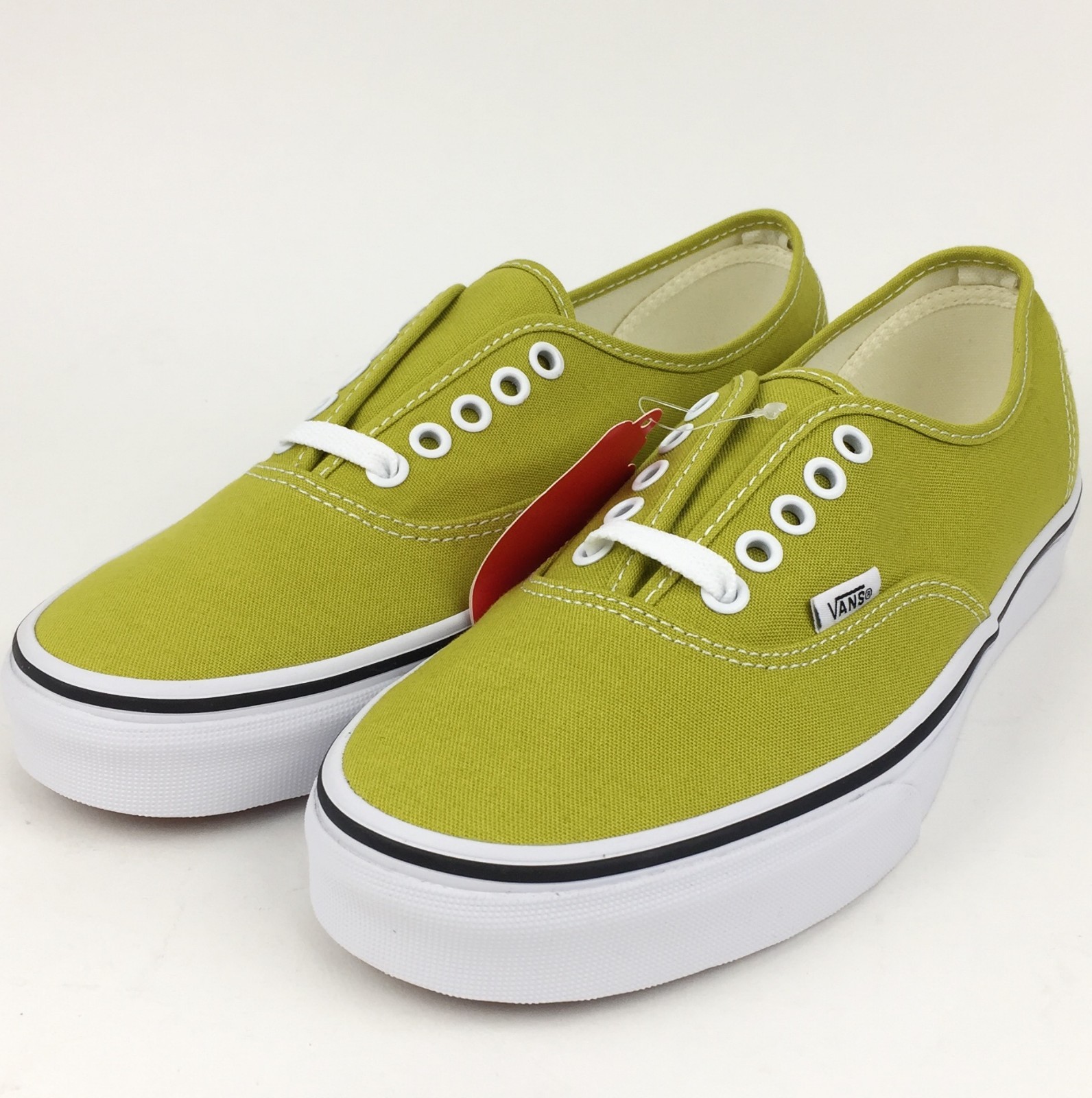 vans authentic white canvas skate shoes