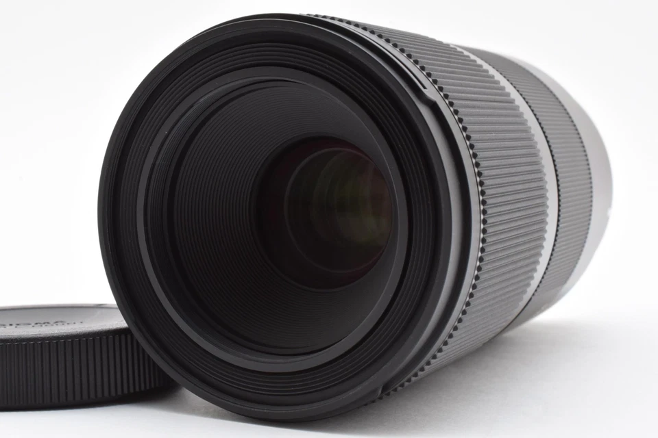 [TOP Mint] Sigma 70mm f2.8 DG Macro Art Lens for Leica L Mount  #2756A - Image 2 of 4