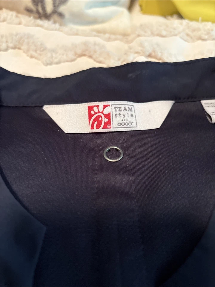 Chick Fil A Chef Coat Jacket Medium Navy Blue Official Uniform Oobe Team Apparel - Image 2 of 4