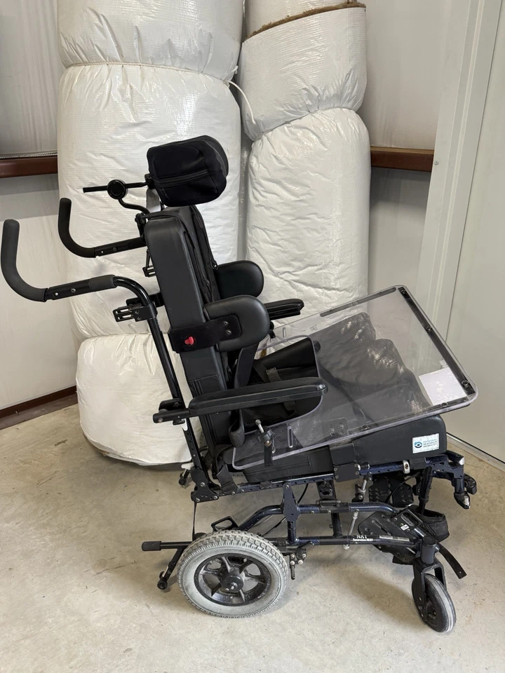 Silla de ruedas Freedom Designs NXT Generation Next Tilt-in-Space juvenil pediátrica Foto 4 de 4