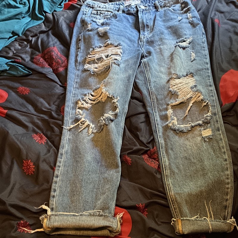 RISEN Women's Light Wash Boyfriend Jeans Distressed Mid Rise 5-Pocket Denim