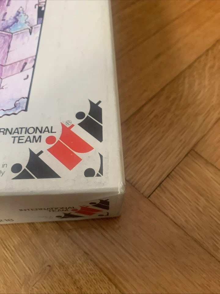 INTERNATIONAL TEAM FIEF NUOVO NEW Spade E Diplomazia Nelle Lotte Feudali - Immagine 3 di 4