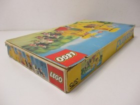 (AH 4) LEGO 375 Yellow Knights' Castle with original packaging and instructions