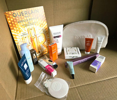 Kosmetikset 15 Kosmetika & Kosmetiktasche