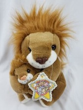 Hug-a-Plush Lion and Cub by Commonwealth 11  