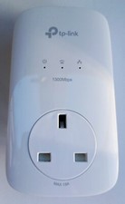 TP-Link TL-PA8030P(UK) Powerline Adaptor 3-Port Gigabit Passthrough AV1200