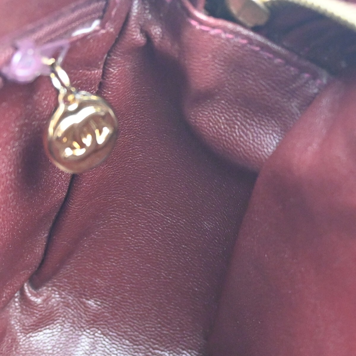CHANEL CC Matelasse Tassel Mini Chain Shoulder Bag Suede CHANEL CC Matelasse Tassel Mini Chain Shoulder Bag Suede