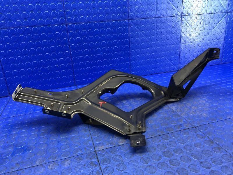 2016-2021 MCLAREN 570S REAR RIGHT QUARTER PANEL INNER MOUNTING BRACKET 13A4887CP