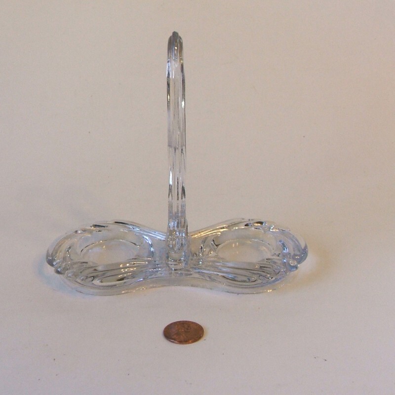 Cambridge Nautilus Crystal Tray Caddy for Salt and Pepper Shakers or Mini O&V