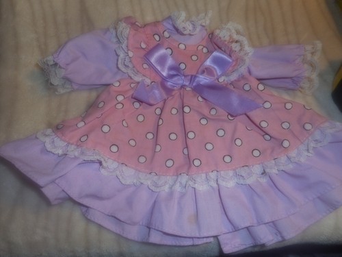 ABITO IN COTONE VIOLA CON POIS CON RIFINITURE IN PIZZO TUTTO IN UNO ABITO   - Foto 1 di 4