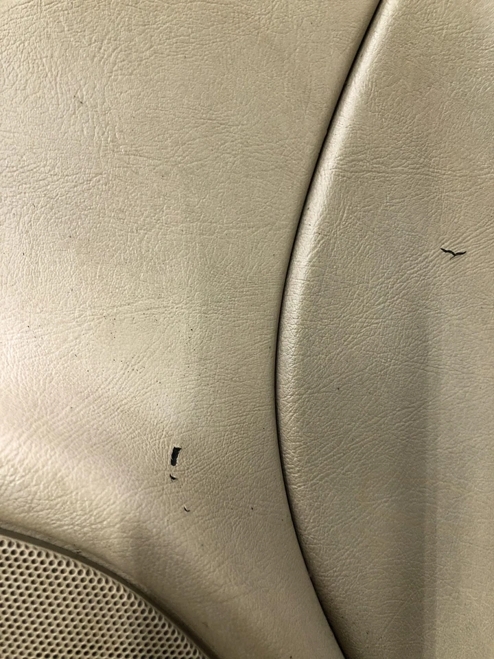 El panel de la puerta izquierda del conductor trasero de Mercedes Benz 1998 1999 2000 tiene desgaste OEM Foto 3 de 4