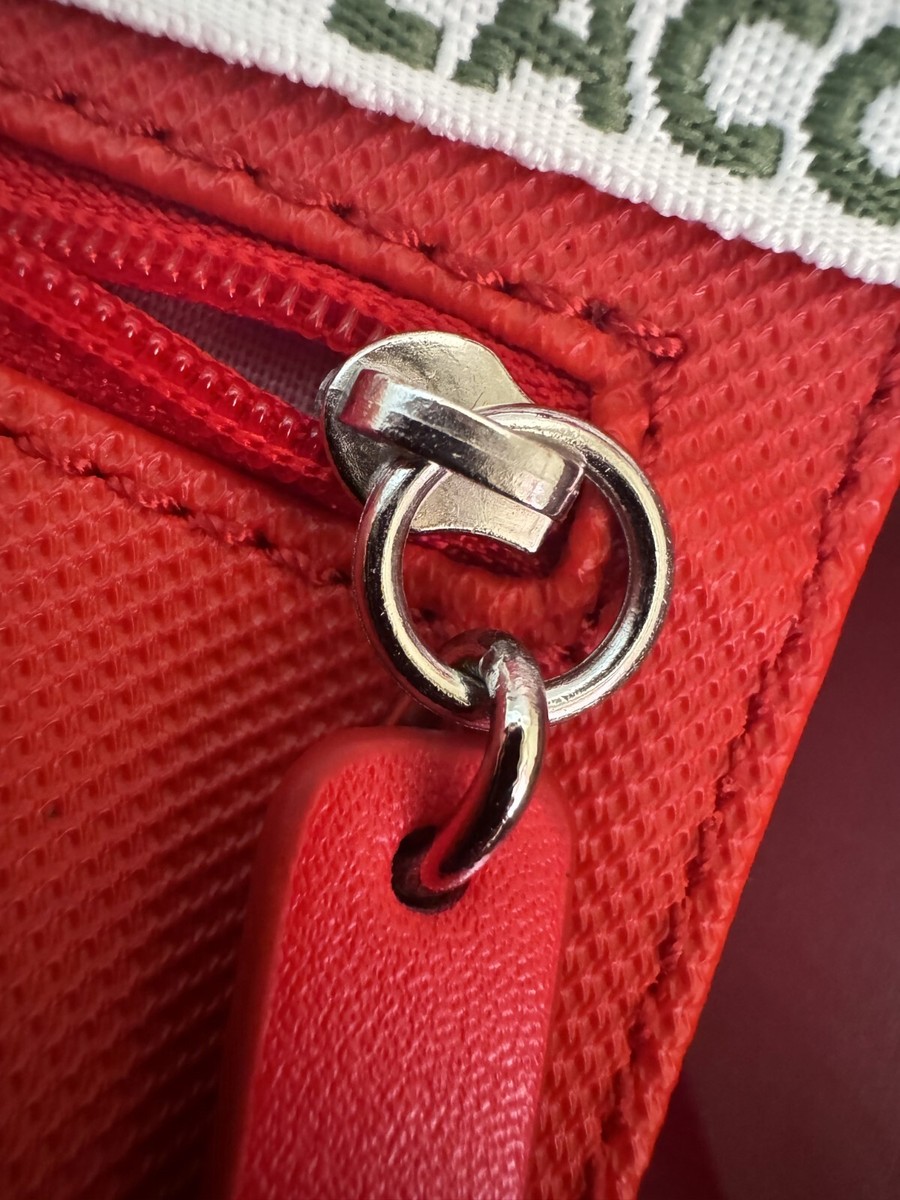 Brand New NWT Lacoste Women Vertical Tote Bag 25CM Drop