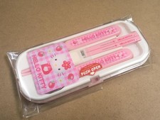 Ensemble de couverts Sanrio Hello Kitty patineur 1999 étui de 3 pièces inutil...