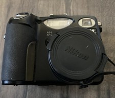NIKON COOLPIX 5000 10.0 MEGAPIXELS DIGITAL CAMERA UNTESTED PARTS FREE SHIPPING