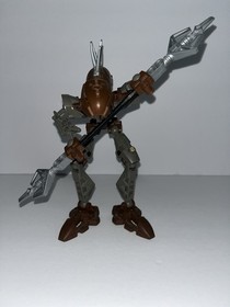 LEGO Bionicle Avak 8904 And Rahkshi Panrahk 8587 Pair 100% Complete