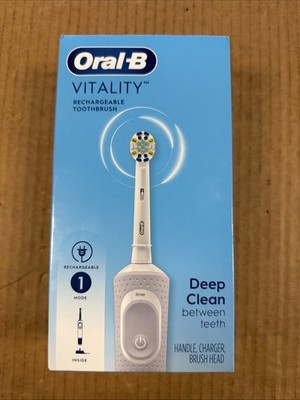 (C4726) Brand New ORAL-B Vitality Rechargeable Toothbrush Deep Clean - White