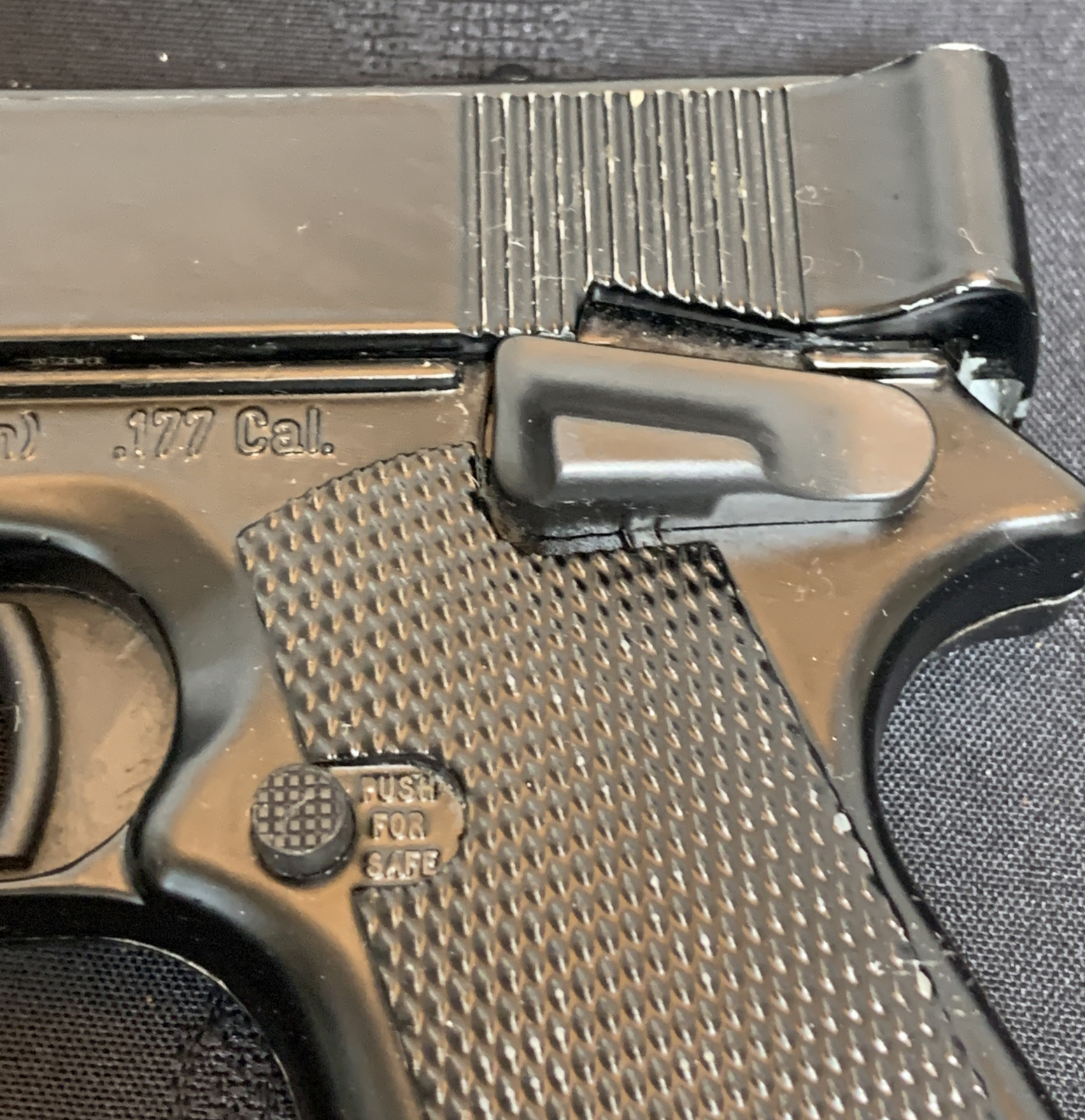 VTG. MARKSMAN PISTOL REPEATER .177 CAL BB PELLET AIR GUN HUNTINGTON