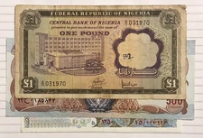 Set of paper money of the world