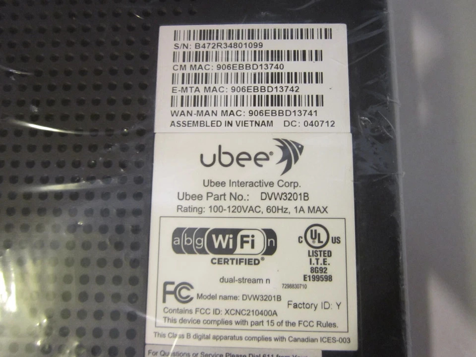 Ubee DVW3201B Wireless Wi-Fi Cable Modem R Outer & Power Cord - Image 3 of 4