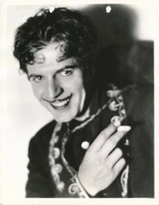 WARNER BAXTER Cigarette Original Vintage 1931 CISCO KID Key Book Portrait Photo