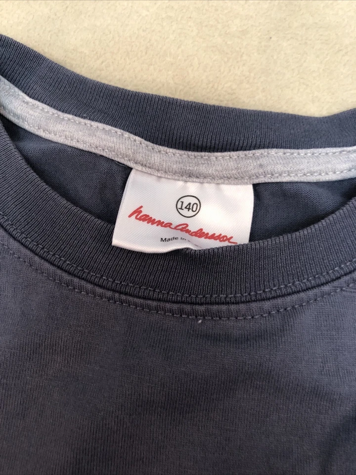 Camiseta Hanna Andersson Niños 140 Apliques de Tiburón Defecto Foto 4 de 4