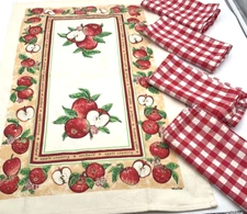 Cottagecore Kay Dee Design Linen Apple Dish Towel Tea Towel 4 Linen Napkins