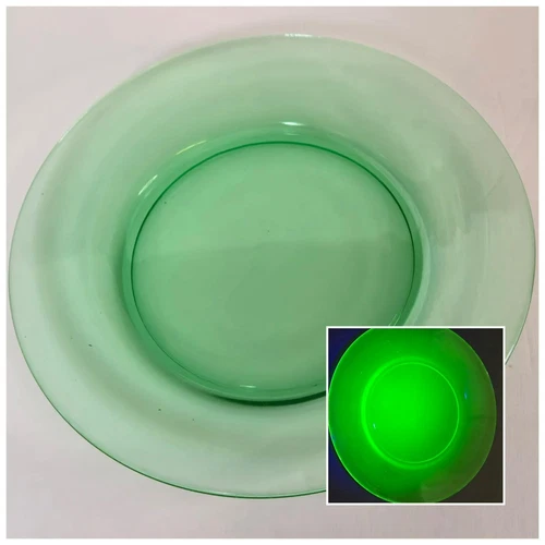 VTG Uranium Green Plain Depression Glass Salad Appetizer Plate 7.5" Dia Glows