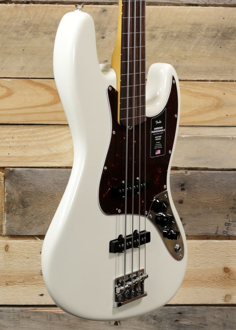 Fender American Professional II Jazz Bass Безладовый Олимпийский Белый с футляром 324290₽