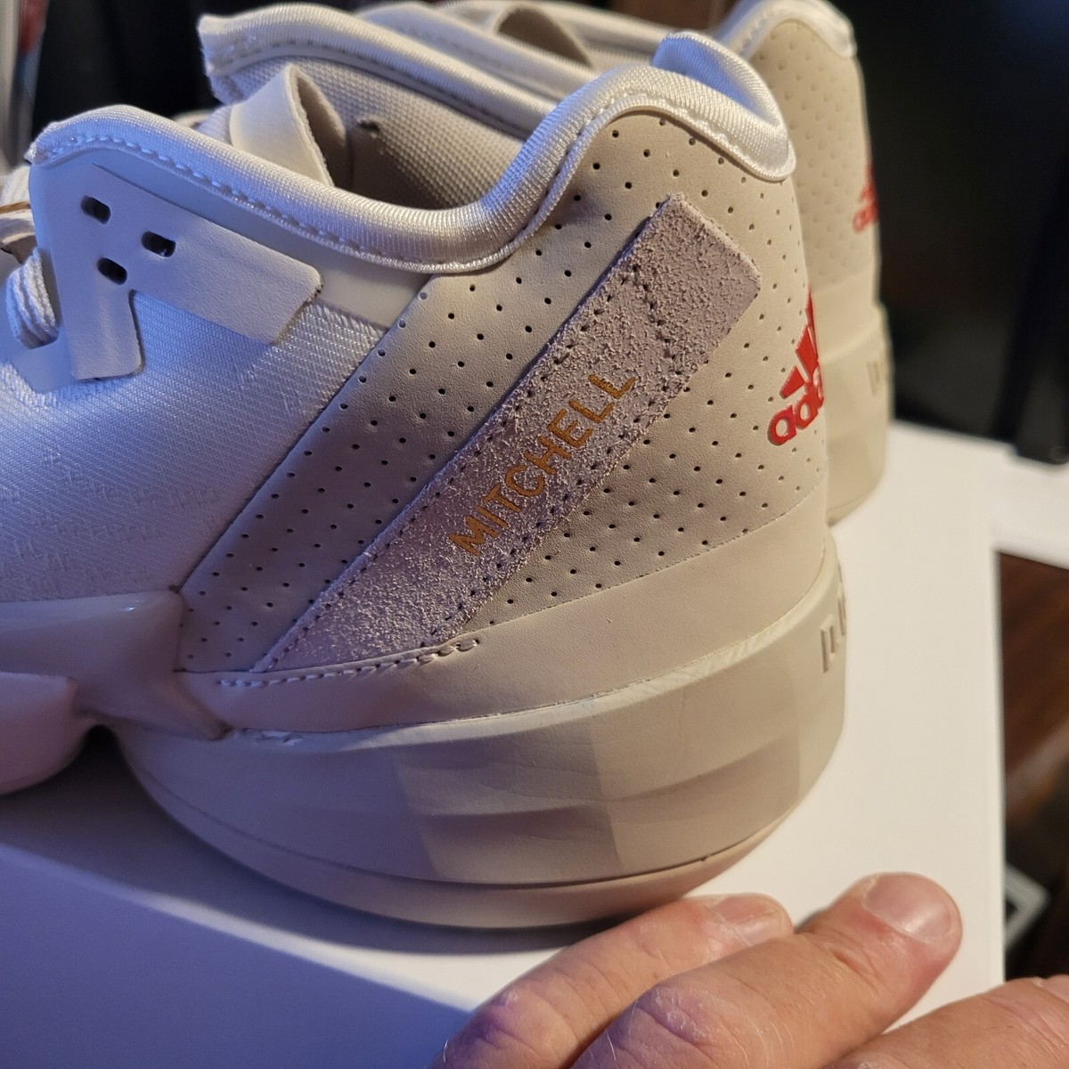 Adidas D.O.N. Issue 4 men\'s basketball sneakers in an off-white Sz 11.5 adidas men Size 11 Off White D.O.N. Issue #4 Basketball  main image 3