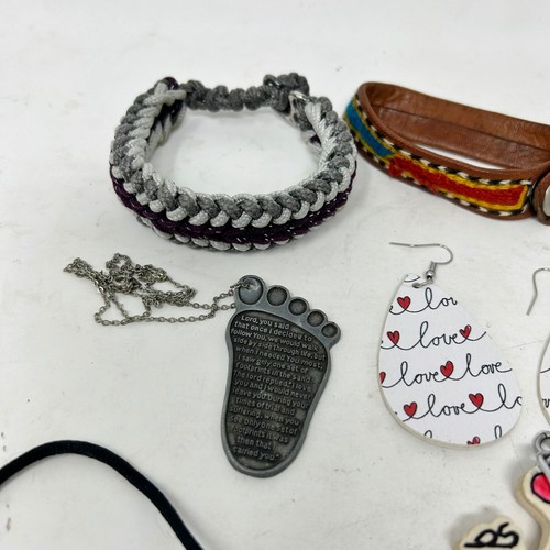 Boho Hippy Costume Jewelry Lot w/ Necklaces Earrings Bracelets & Pendant - Picture 3 of 6