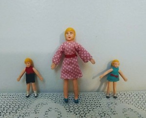 bendable doll family